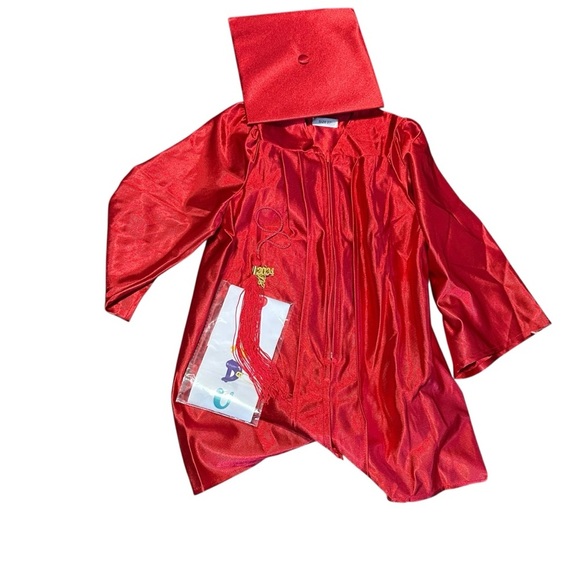 Kindergarten Red Graduation Cap and Gown Set - Picture 2 of 4